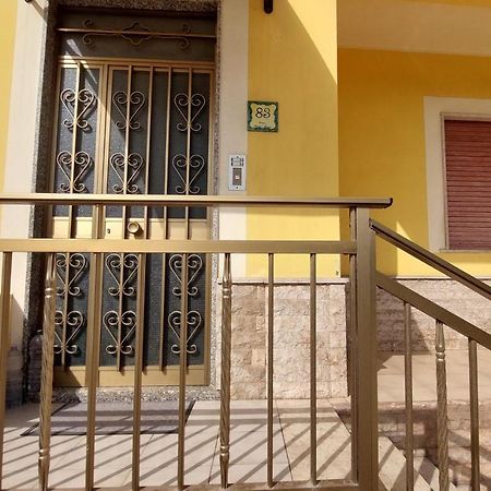 Casetta Orchidea A Pochi Passi Dal Centro 兰佩杜萨 外观 照片